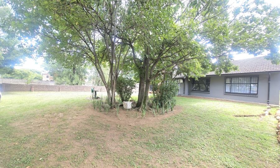 4 Bedroom Property for Sale in Sunnyridge KwaZulu-Natal