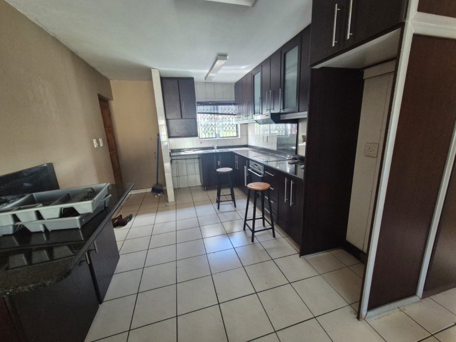 To Let 2 Bedroom Property for Rent in Grosvenor KwaZulu-Natal