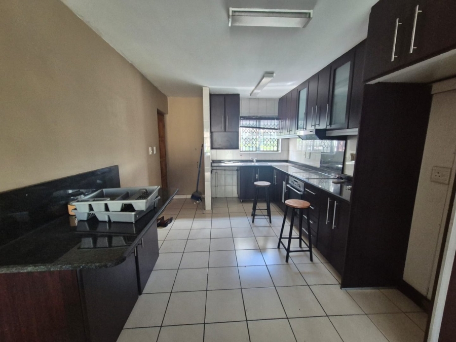 To Let 2 Bedroom Property for Rent in Grosvenor KwaZulu-Natal