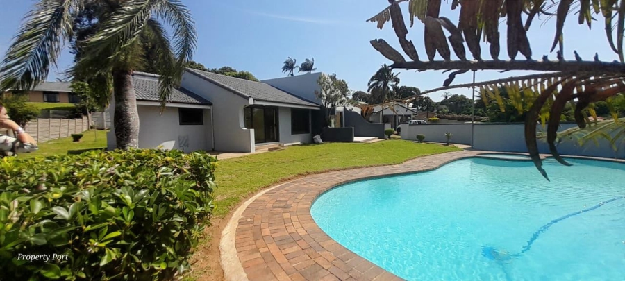 4 Bedroom Property for Sale in Oslo Beach KwaZulu-Natal