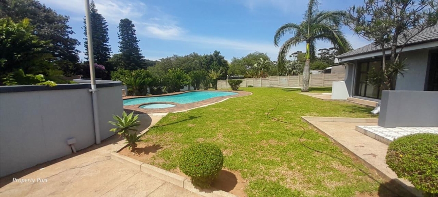 4 Bedroom Property for Sale in Oslo Beach KwaZulu-Natal