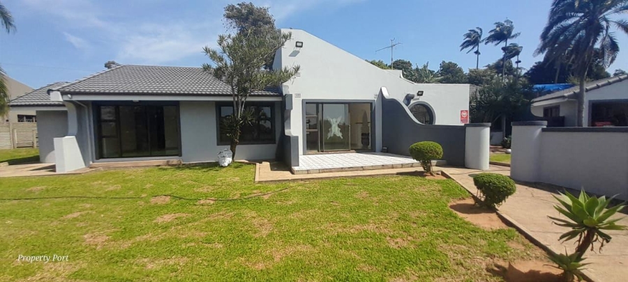 4 Bedroom Property for Sale in Oslo Beach KwaZulu-Natal