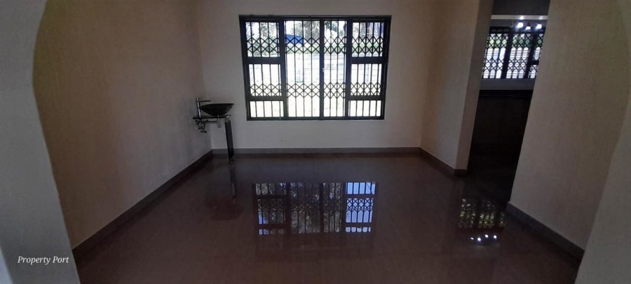 4 Bedroom Property for Sale in Oslo Beach KwaZulu-Natal