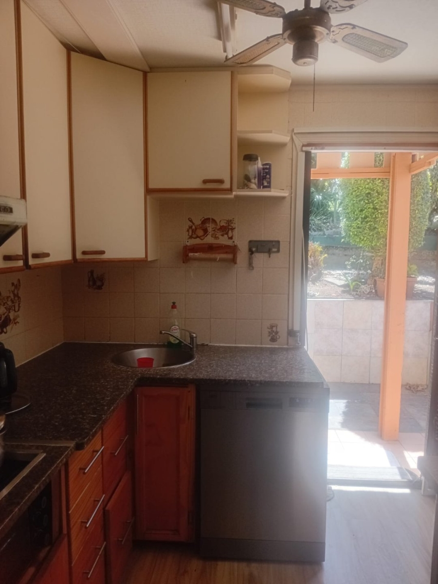 3 Bedroom Property for Sale in Hibberdene KwaZulu-Natal