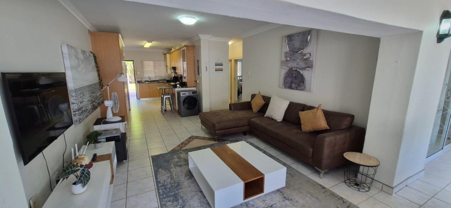 3 Bedroom Property for Sale in Uvongo Beach KwaZulu-Natal