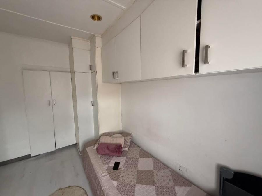 10 Bedroom Property for Sale in Mountain Rise KwaZulu-Natal