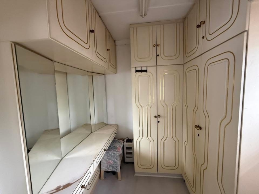 10 Bedroom Property for Sale in Mountain Rise KwaZulu-Natal