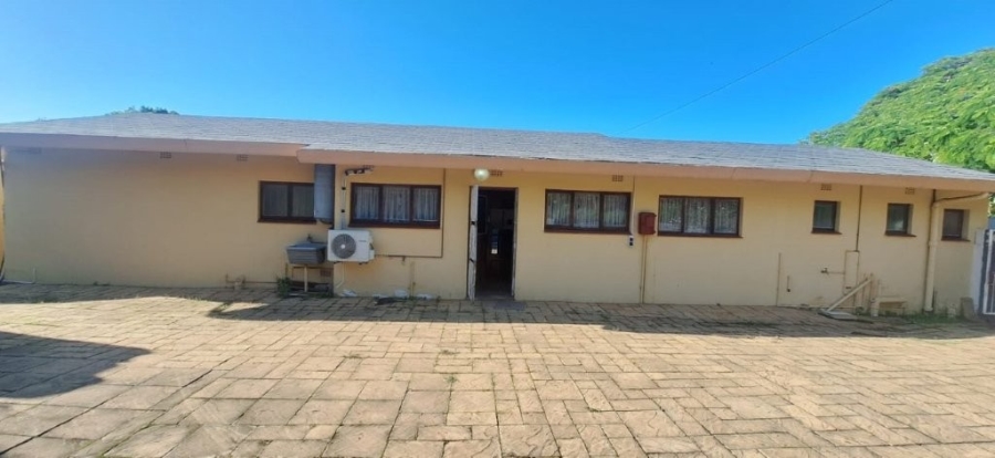 3 Bedroom Property for Sale in Southport KwaZulu-Natal