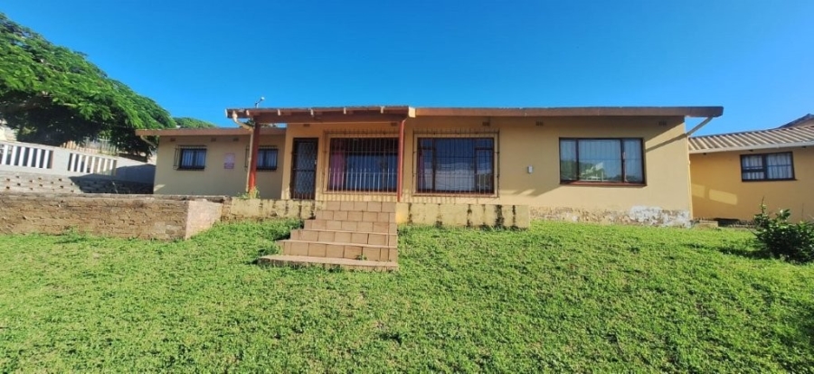 3 Bedroom Property for Sale in Southport KwaZulu-Natal