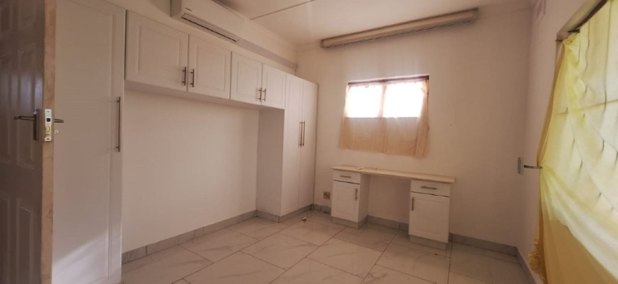 3 Bedroom Property for Sale in Southport KwaZulu-Natal