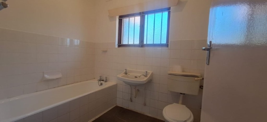 3 Bedroom Property for Sale in Southport KwaZulu-Natal