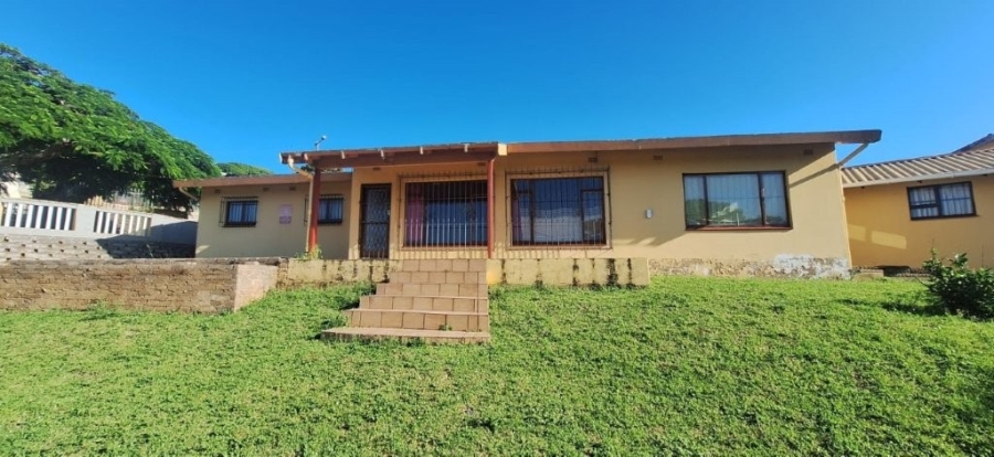 3 Bedroom Property for Sale in Southport KwaZulu-Natal