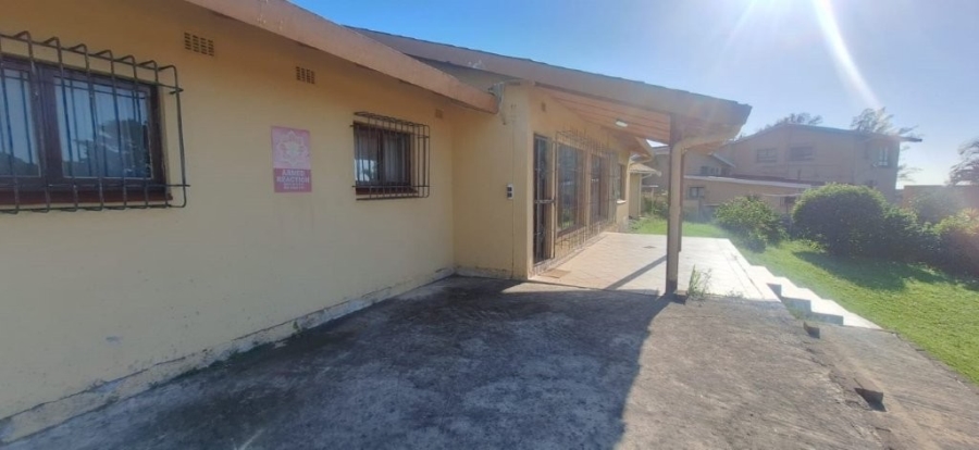 3 Bedroom Property for Sale in Southport KwaZulu-Natal