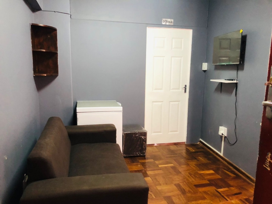 To Let 3 Bedroom Property for Rent in Durban Central KwaZulu-Natal