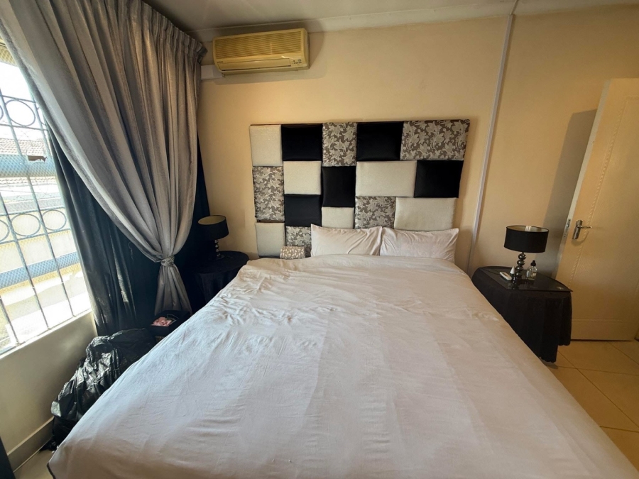  Bedroom Property for Sale in Mountain Rise KwaZulu-Natal