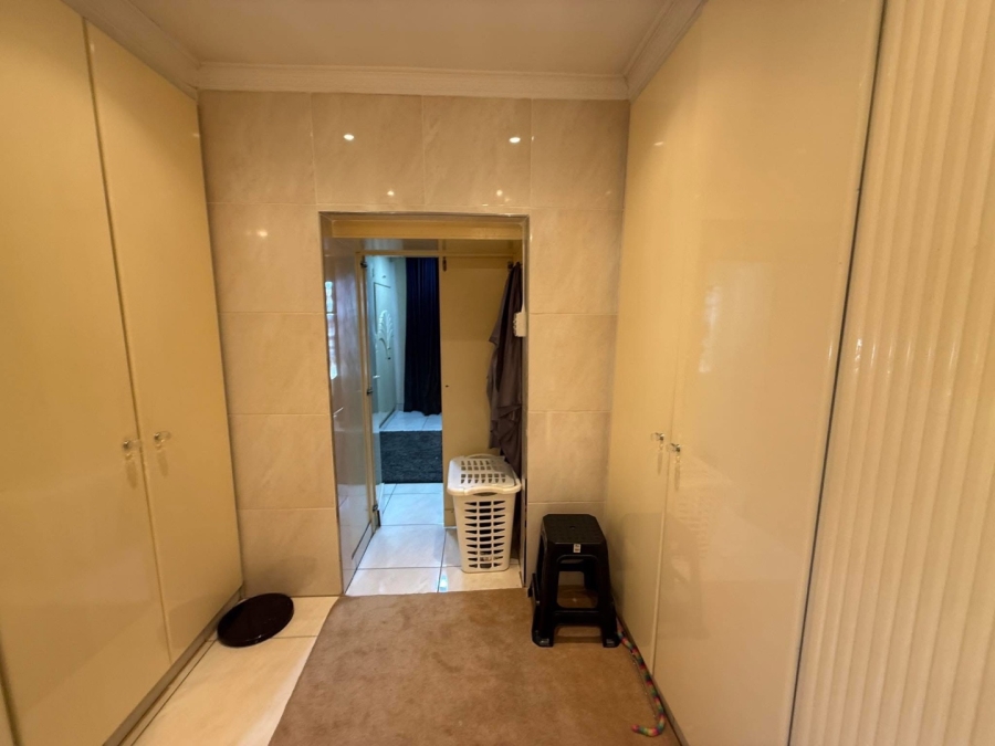  Bedroom Property for Sale in Mountain Rise KwaZulu-Natal