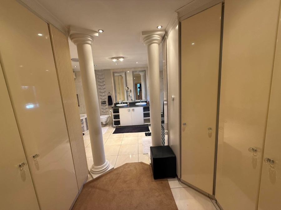  Bedroom Property for Sale in Mountain Rise KwaZulu-Natal