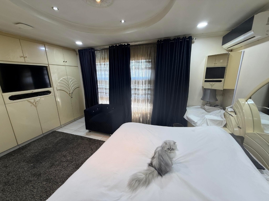  Bedroom Property for Sale in Mountain Rise KwaZulu-Natal