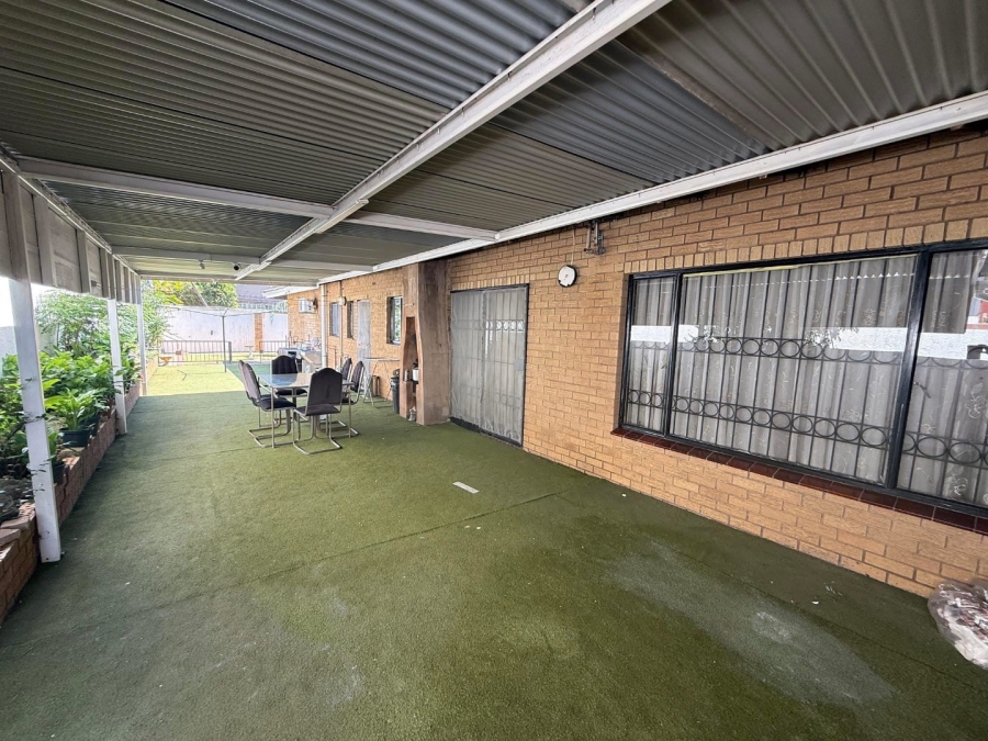  Bedroom Property for Sale in Mountain Rise KwaZulu-Natal