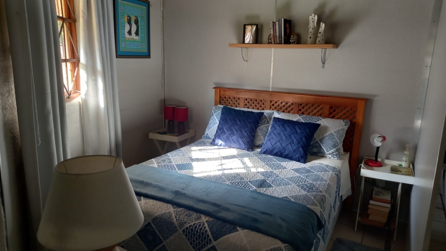 1 Bedroom Property for Sale in Umtentweni KwaZulu-Natal