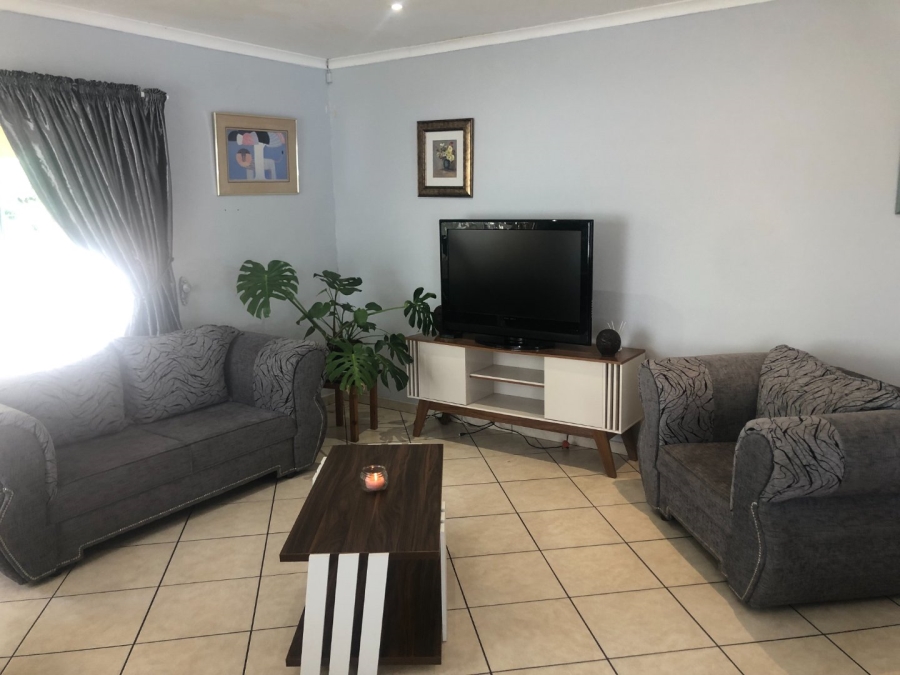 9 Bedroom Property for Sale in Sea Park KwaZulu-Natal