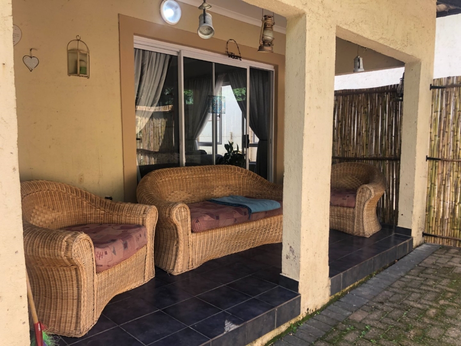 9 Bedroom Property for Sale in Sea Park KwaZulu-Natal