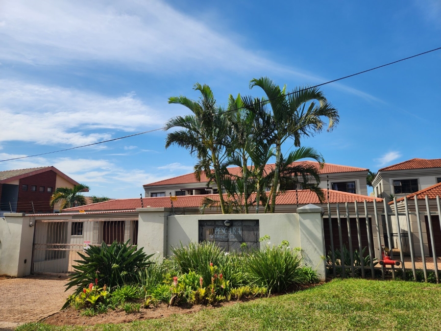 2 Bedroom Property for Sale in Illovo Beach KwaZulu-Natal