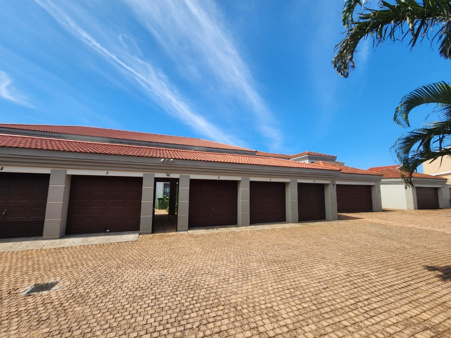 2 Bedroom Property for Sale in Illovo Beach KwaZulu-Natal