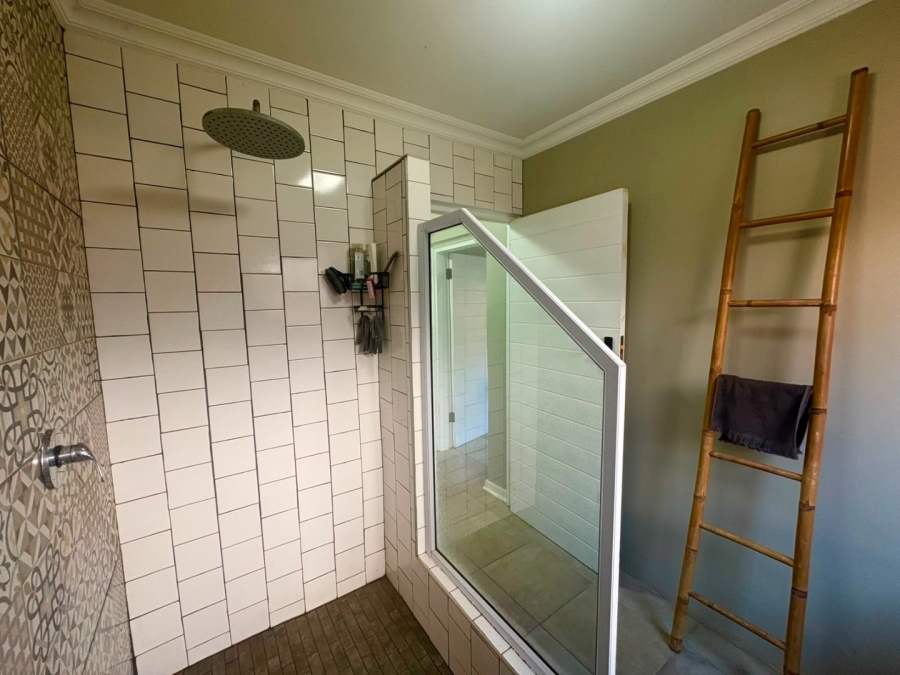 3 Bedroom Property for Sale in Southport KwaZulu-Natal