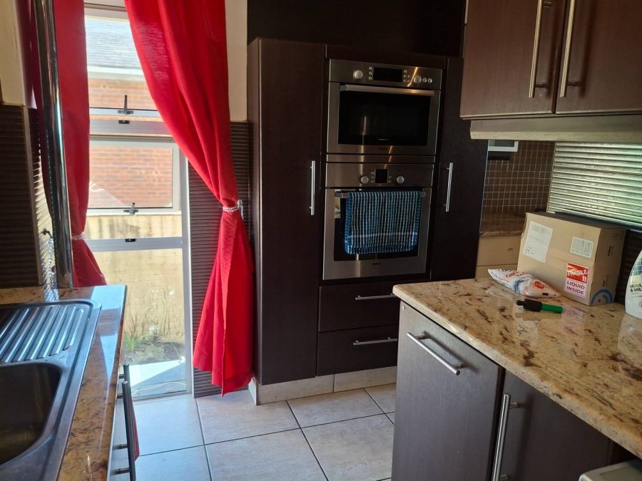 4 Bedroom Property for Sale in Uvongo KwaZulu-Natal