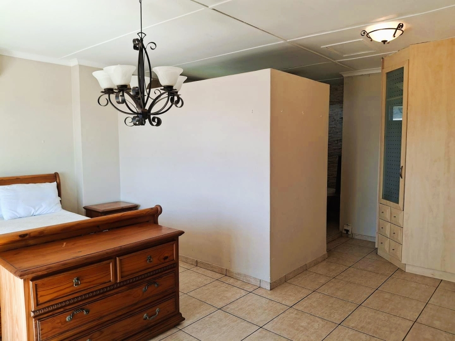 4 Bedroom Property for Sale in Uvongo KwaZulu-Natal