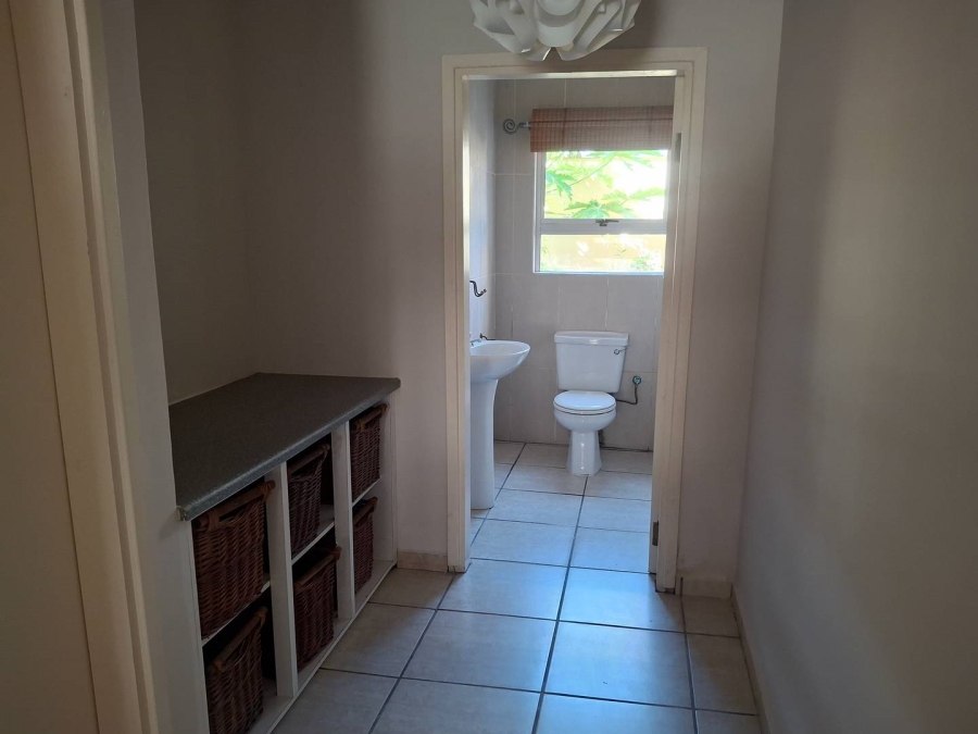 4 Bedroom Property for Sale in Uvongo KwaZulu-Natal