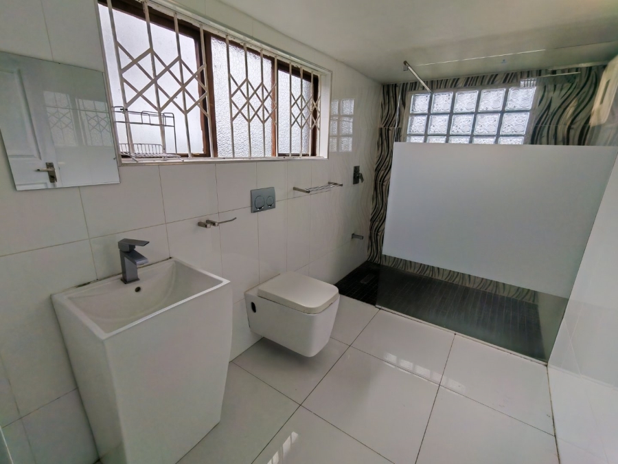 To Let 3 Bedroom Property for Rent in Blythedale KwaZulu-Natal