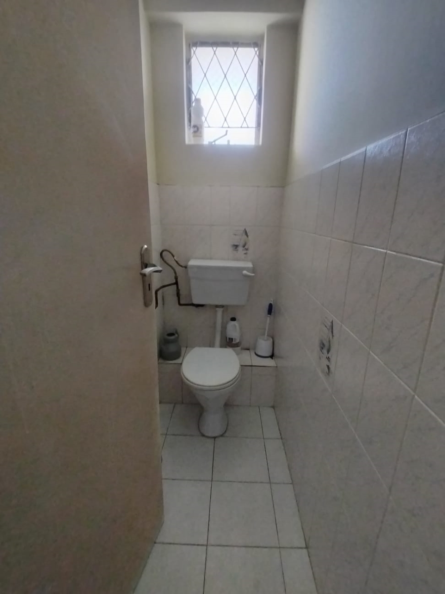 2 Bedroom Property for Sale in North Beach KwaZulu-Natal