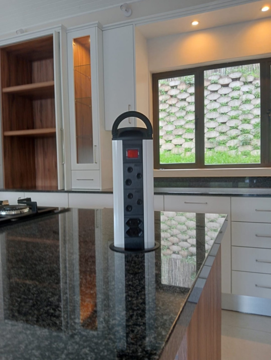 To Let 2 Bedroom Property for Rent in Hilldene KwaZulu-Natal