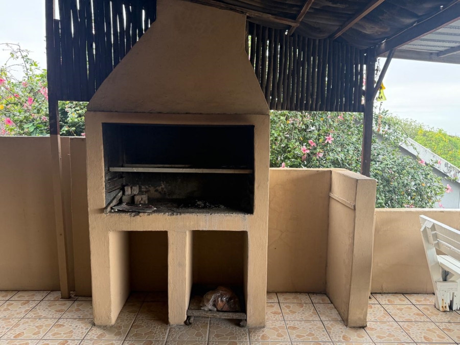 5 Bedroom Property for Sale in Scottburgh South KwaZulu-Natal