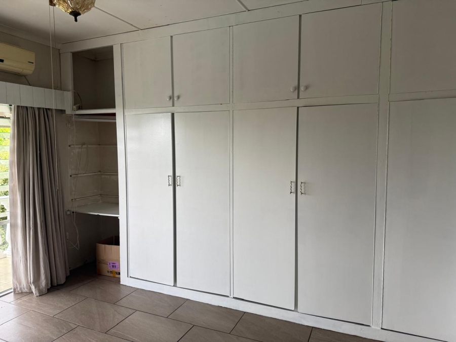 5 Bedroom Property for Sale in Scottburgh South KwaZulu-Natal