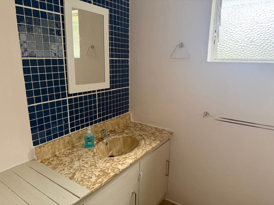 5 Bedroom Property for Sale in Scottburgh South KwaZulu-Natal