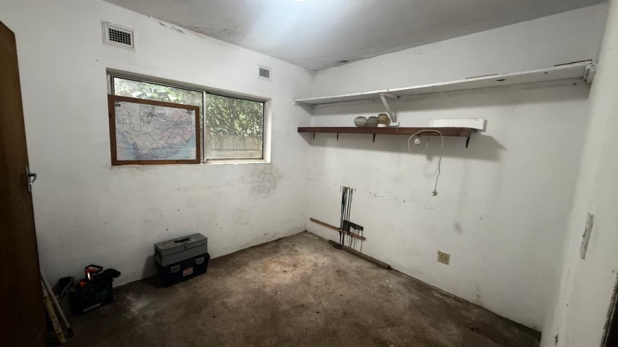 5 Bedroom Property for Sale in Scottburgh South KwaZulu-Natal