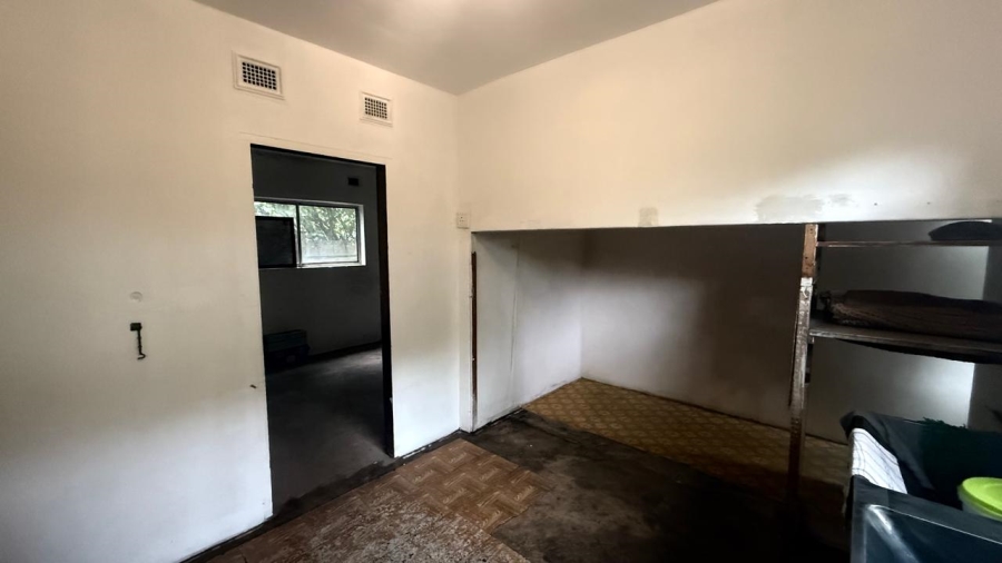 5 Bedroom Property for Sale in Scottburgh South KwaZulu-Natal