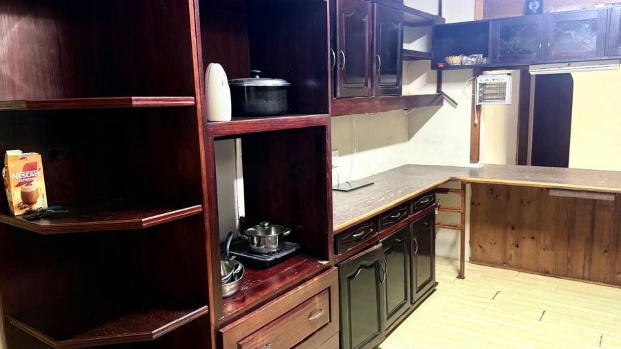 5 Bedroom Property for Sale in Scottburgh South KwaZulu-Natal