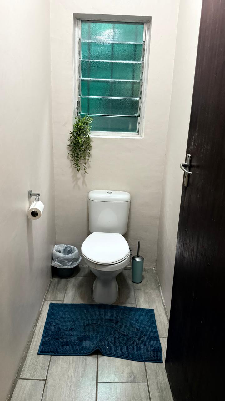 5 Bedroom Property for Sale in Scottburgh South KwaZulu-Natal