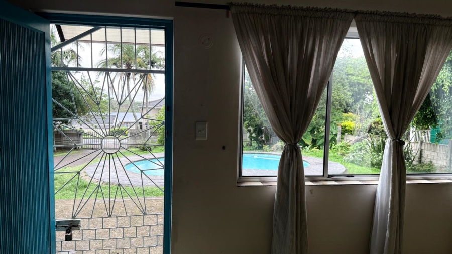 5 Bedroom Property for Sale in Scottburgh South KwaZulu-Natal
