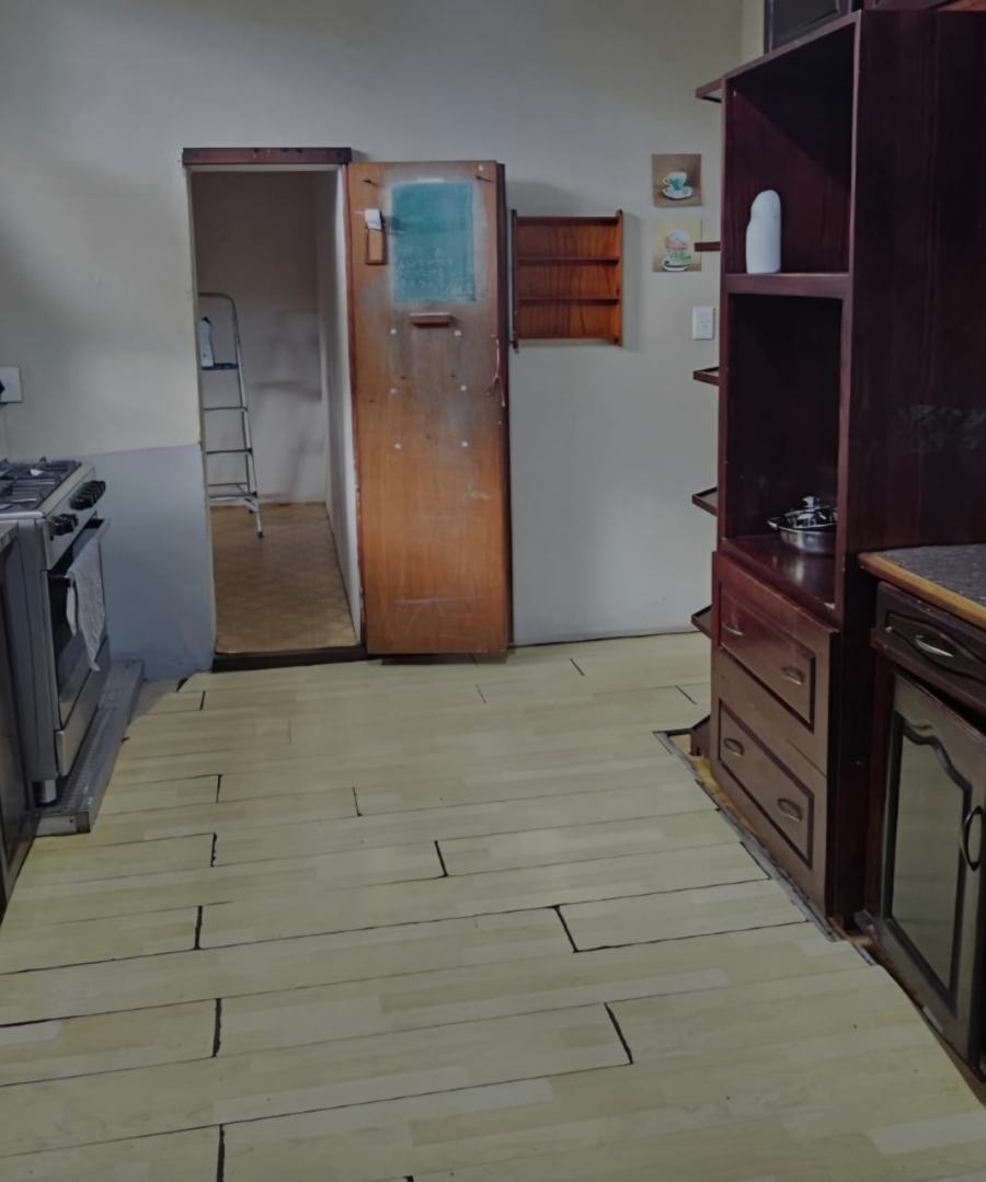 5 Bedroom Property for Sale in Scottburgh South KwaZulu-Natal