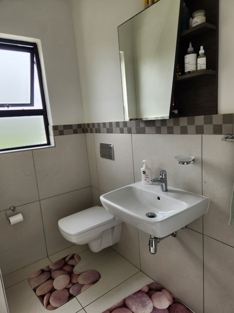 2 Bedroom Property for Sale in New Town Centre KwaZulu-Natal
