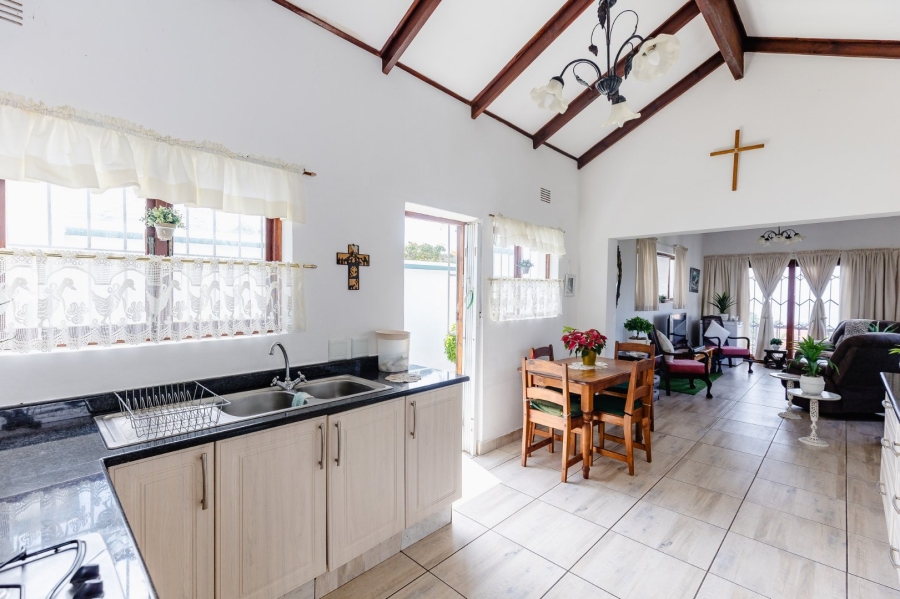 4 Bedroom Property for Sale in Shelly Beach KwaZulu-Natal