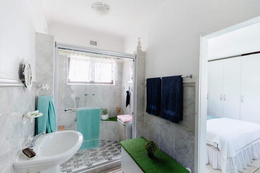 4 Bedroom Property for Sale in Shelly Beach KwaZulu-Natal