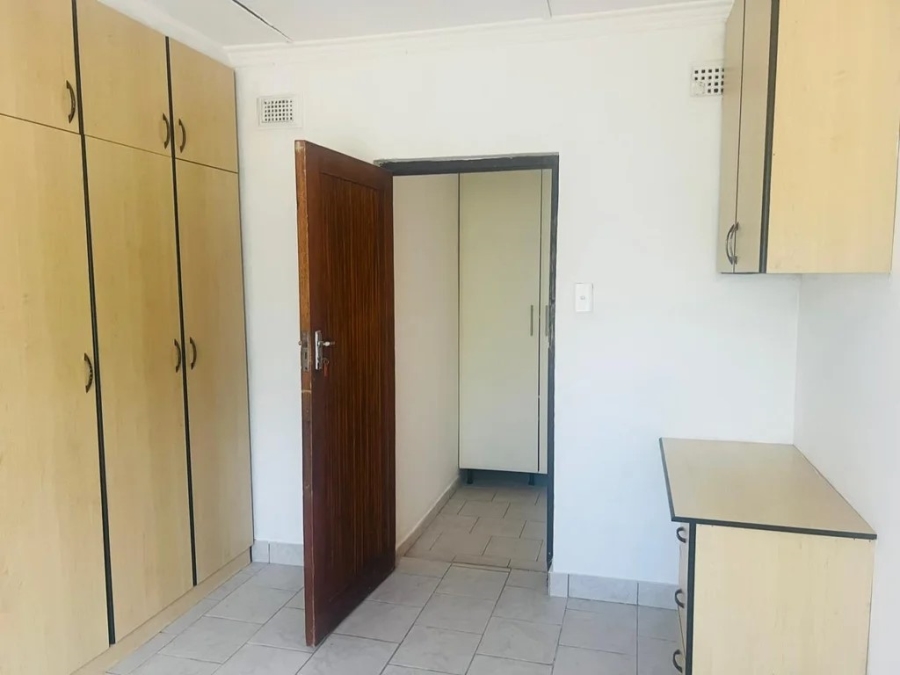 To Let 2 Bedroom Property for Rent in Bothas Hill KwaZulu-Natal