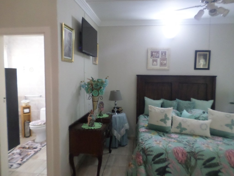 3 Bedroom Property for Sale in Margate KwaZulu-Natal