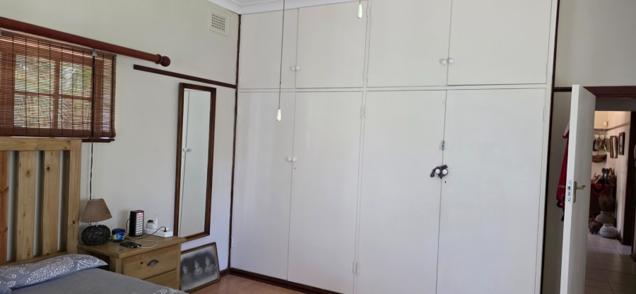 3 Bedroom Property for Sale in Umtentweni KwaZulu-Natal
